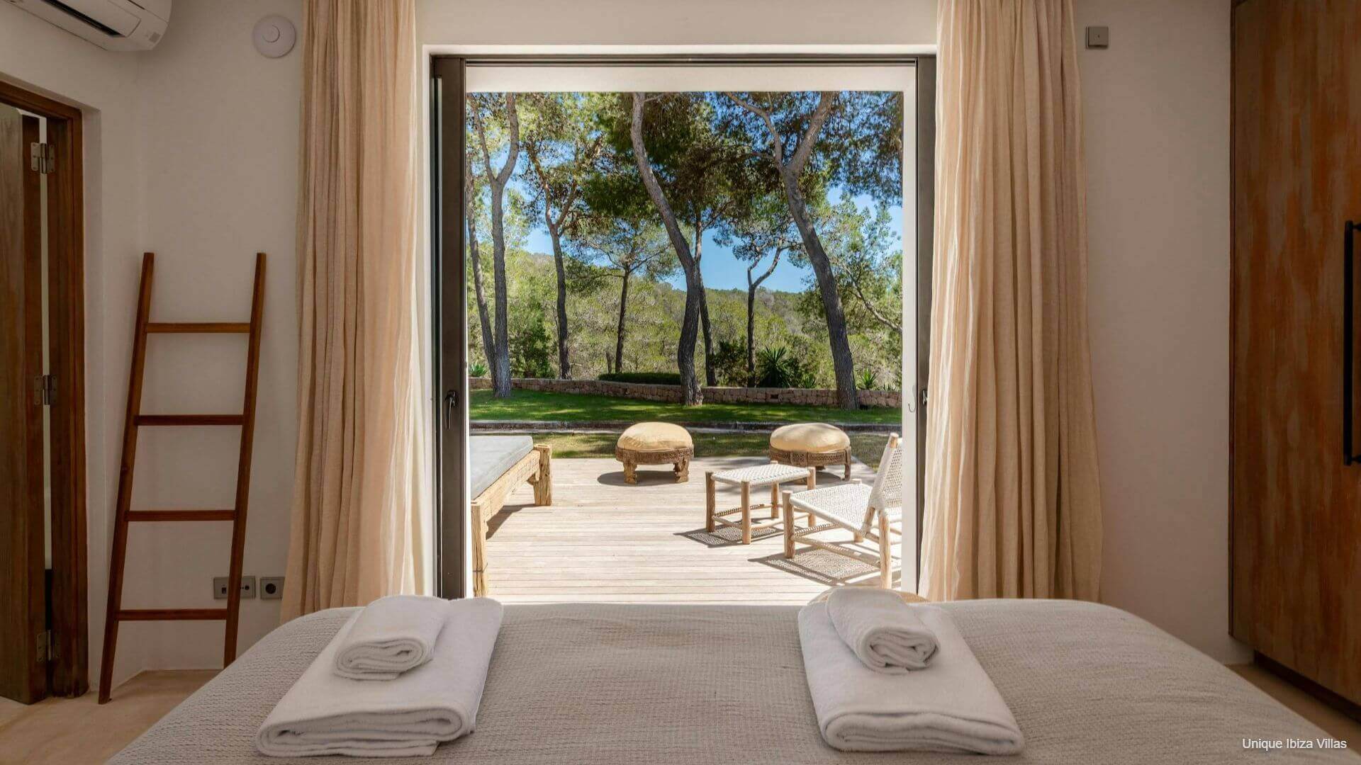 VILLA BELLA VISTA - 6 Bedrooms - San Rafael (Rural)
