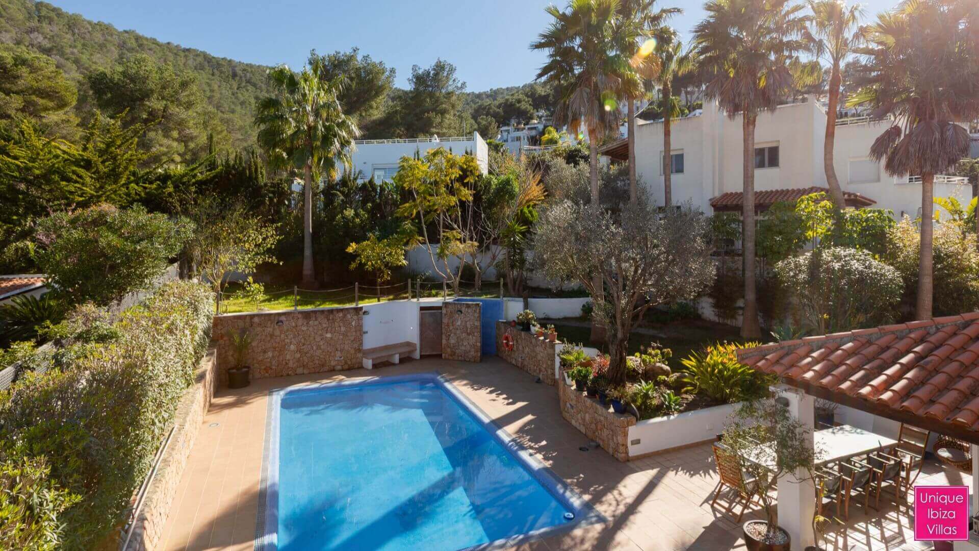 VILLA BLANCA - 4 Bedrooms - Santa Eulalia (Walk To Beach)