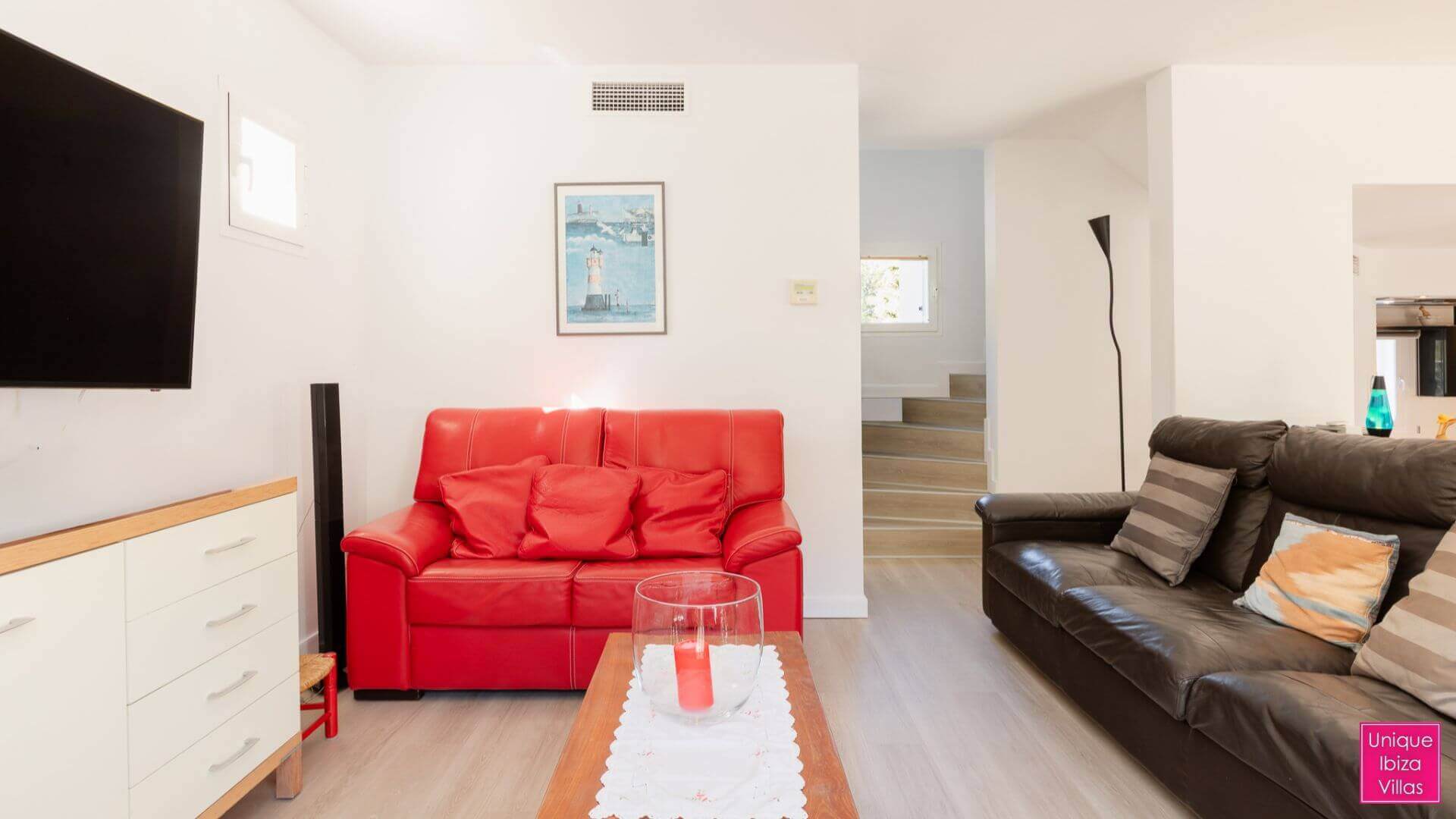 VILLA BLANCA - 4 Bedrooms - Santa Eulalia (Walk To Beach)