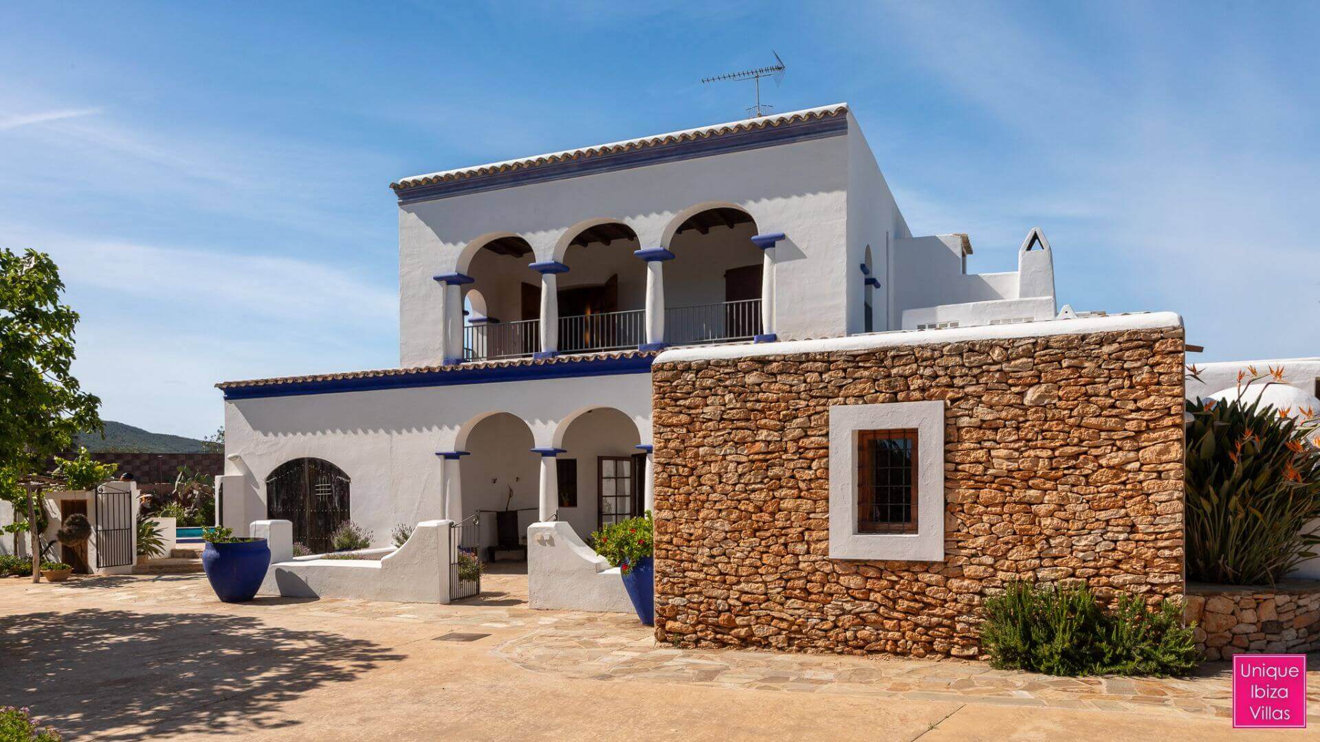 Villa Ses Cases Altes D'Arabi - Rural near Santa Eulalia
