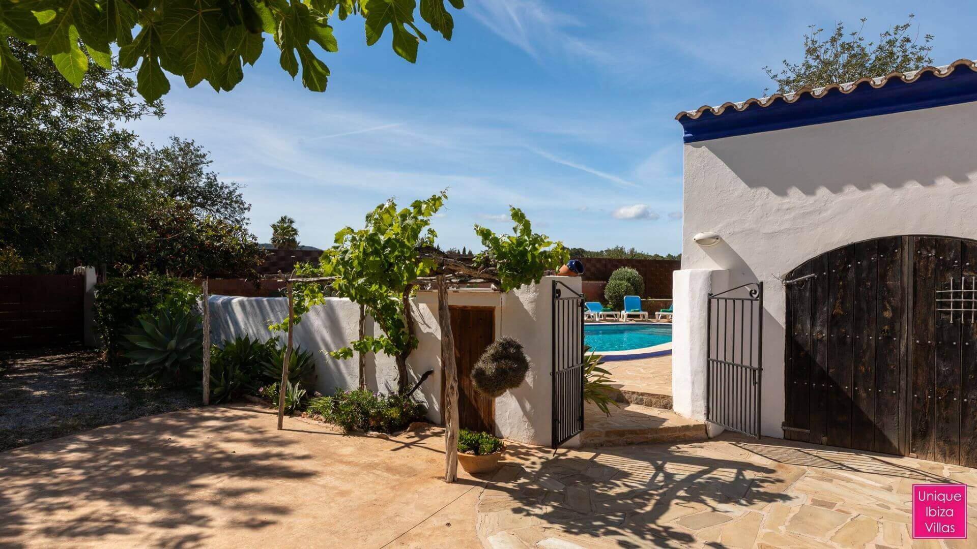 Villa Ses Cases Altes D'Arabi - Rural near Santa Eulalia