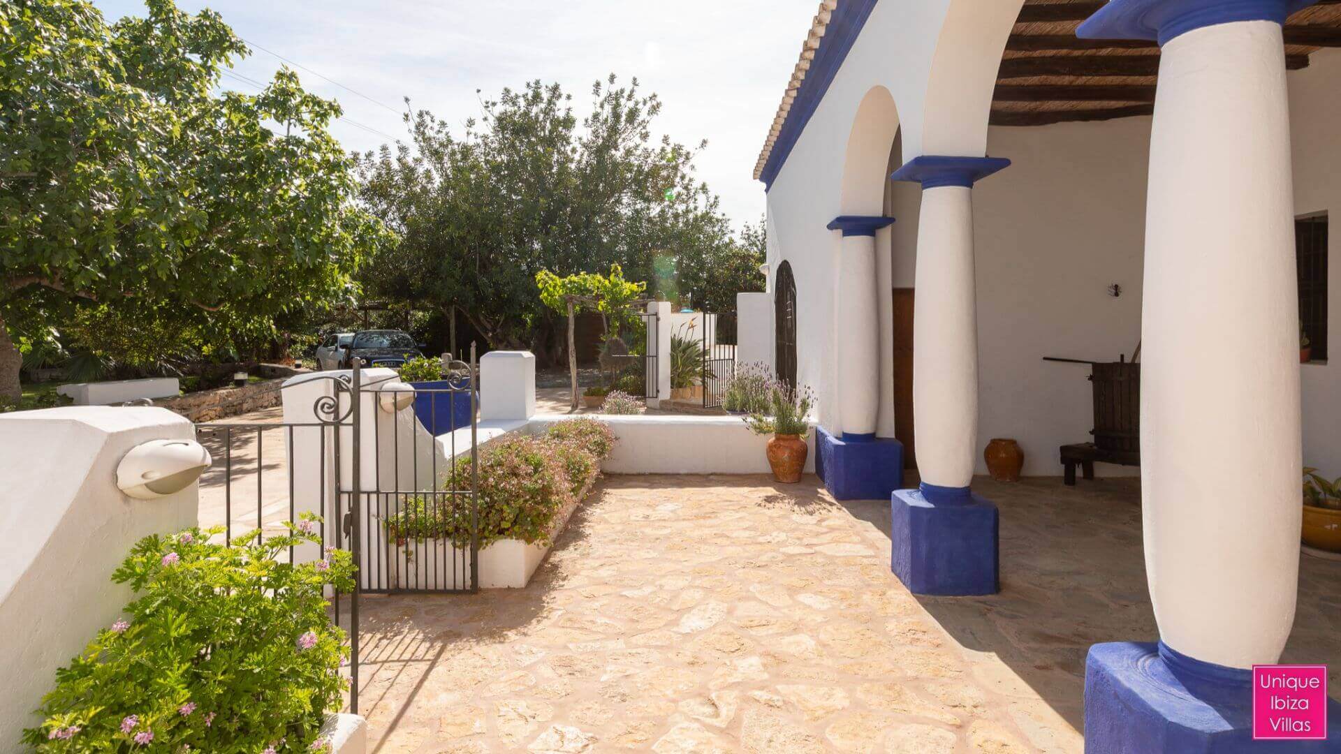Villa Ses Cases Altes D'Arabi - Rural near Santa Eulalia
