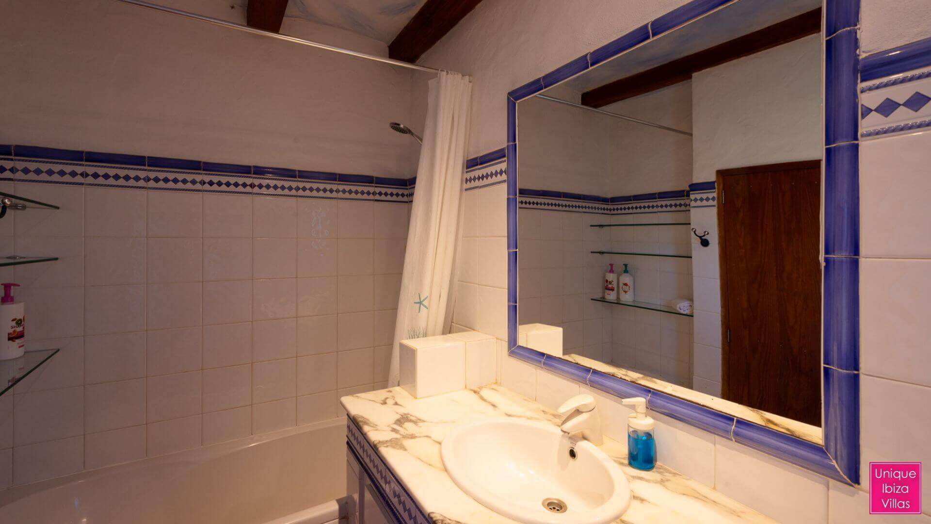 Villa Ses Cases Altes D'Arabi - Rural near Santa Eulalia