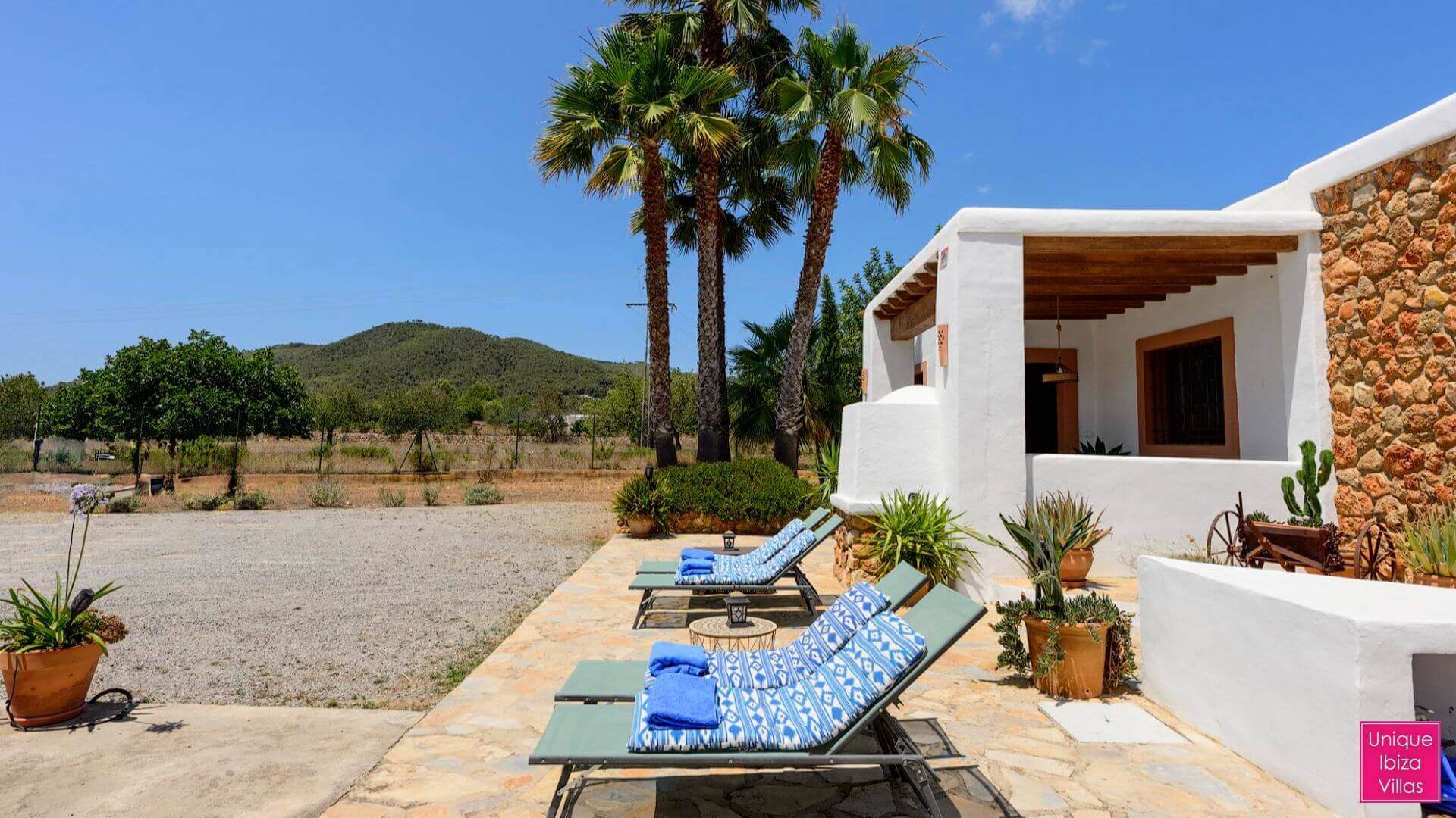 VILLA CANA CLARA - 3 Bedrooms - San Lorenzo/San Carlos/Atzaro Ibiza (Rural)