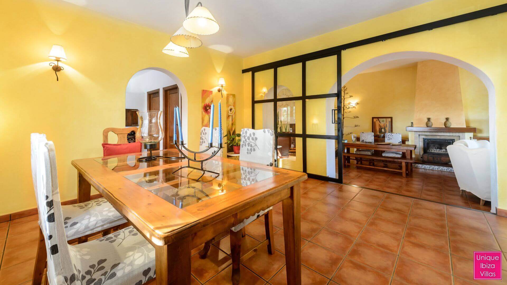 VILLA CANA CLARA - 3 Bedrooms - San Lorenzo/San Carlos/Atzaro Ibiza (Rural)
