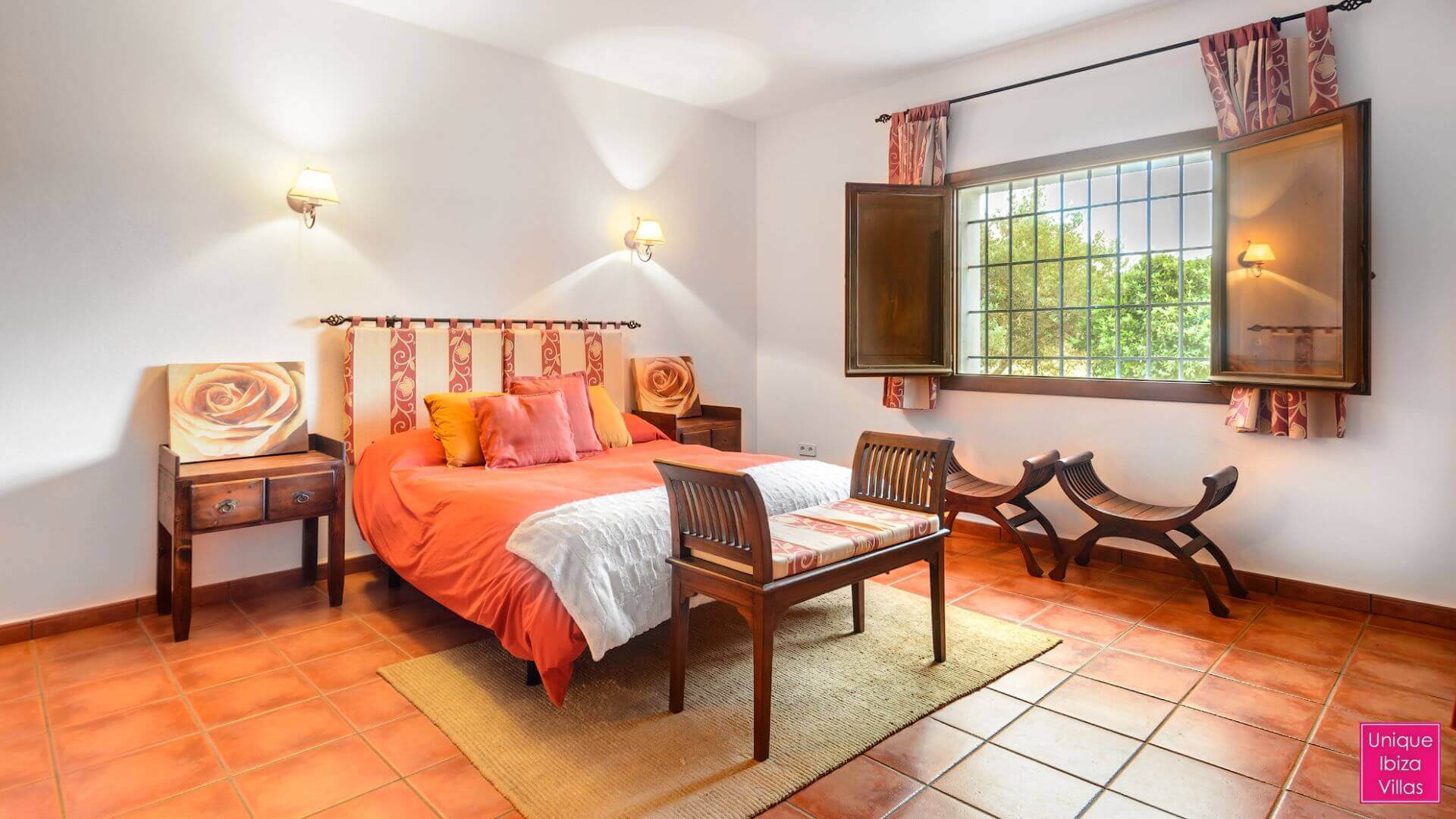VILLA CANA CLARA - 3 Bedrooms - San Lorenzo/San Carlos/Atzaro Ibiza (Rural)