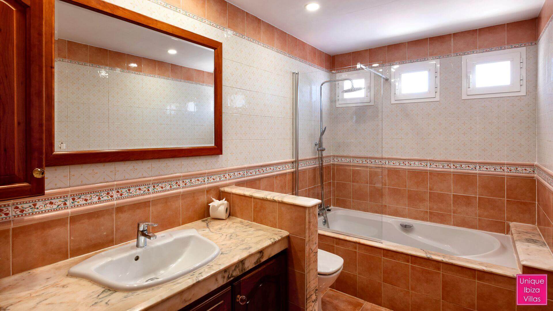 VILLA CAN MILA - 3 Bedrooms - San Lorenzo/San Carlos/Atzaro Ibiza (Rural)