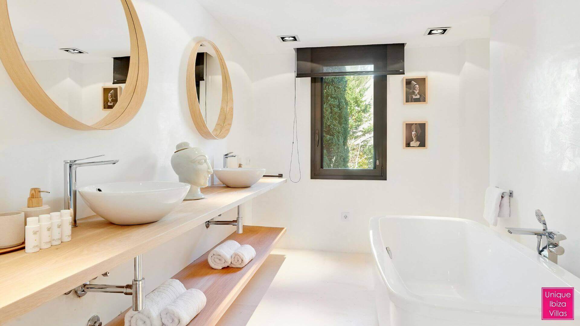 VILLA ORA - 3 Bedrooms - Can Besso Near Ibiza Town