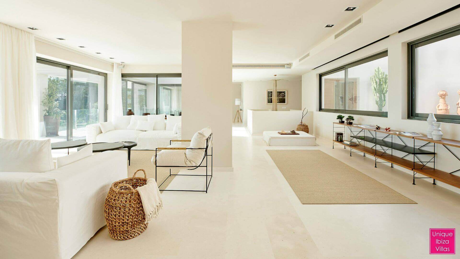 VILLA ORA - 3 Bedrooms - Can Besso Near Ibiza Town