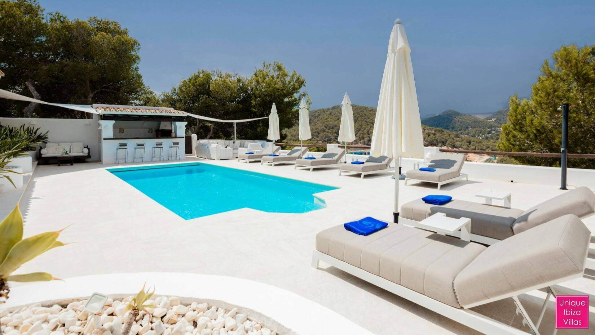  CAN DESTINO DELUXE - 6 Bedrooms - Roca Llisa 
