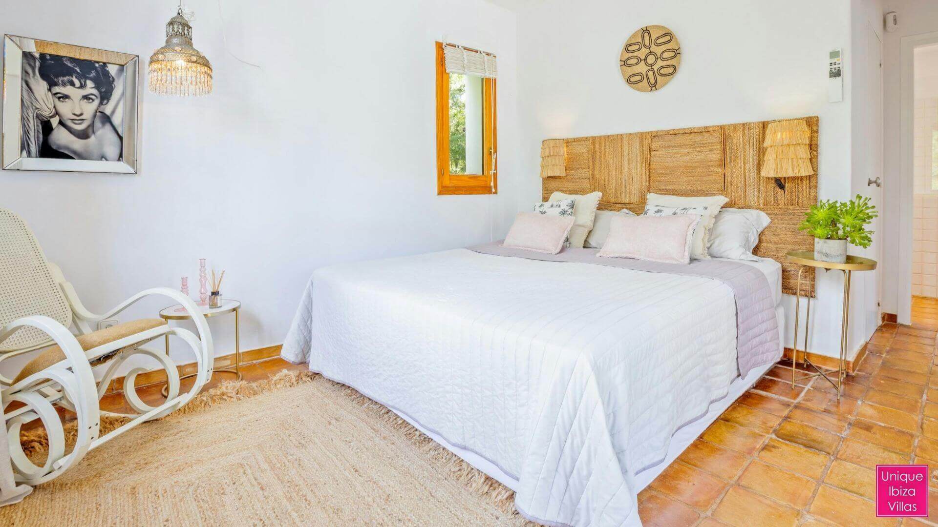  CAN DESTINO DELUXE - 6 Bedrooms - Roca Llisa 