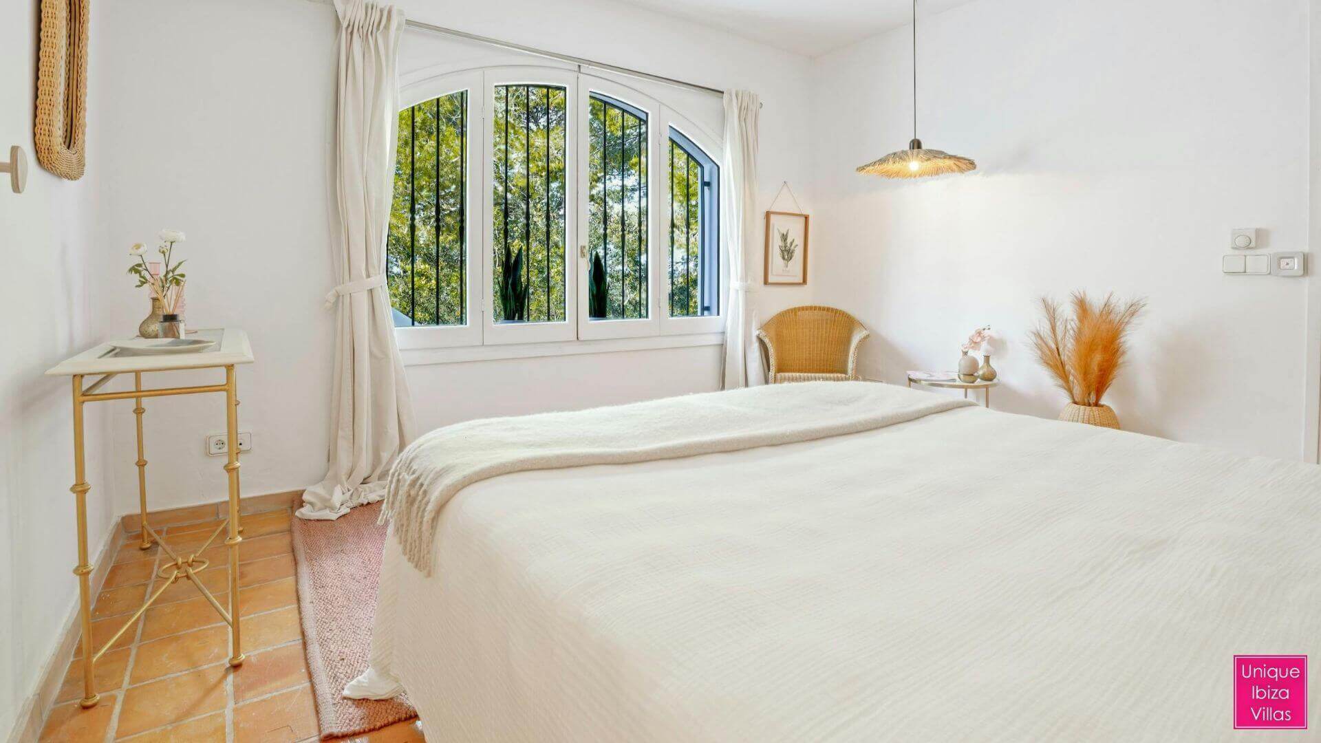  CAN DESTINO DELUXE - 6 Bedrooms - Roca Llisa 