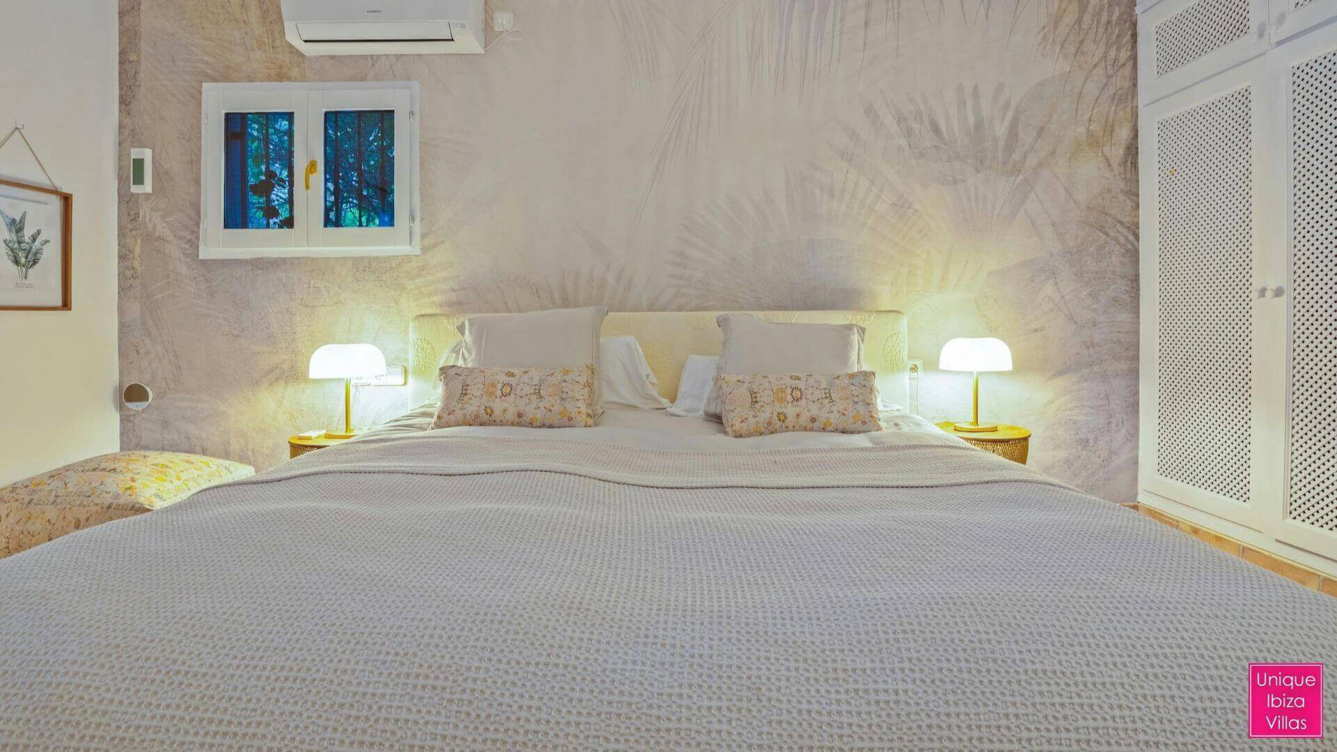  CAN DESTINO DELUXE - 6 Bedrooms - Roca Llisa 