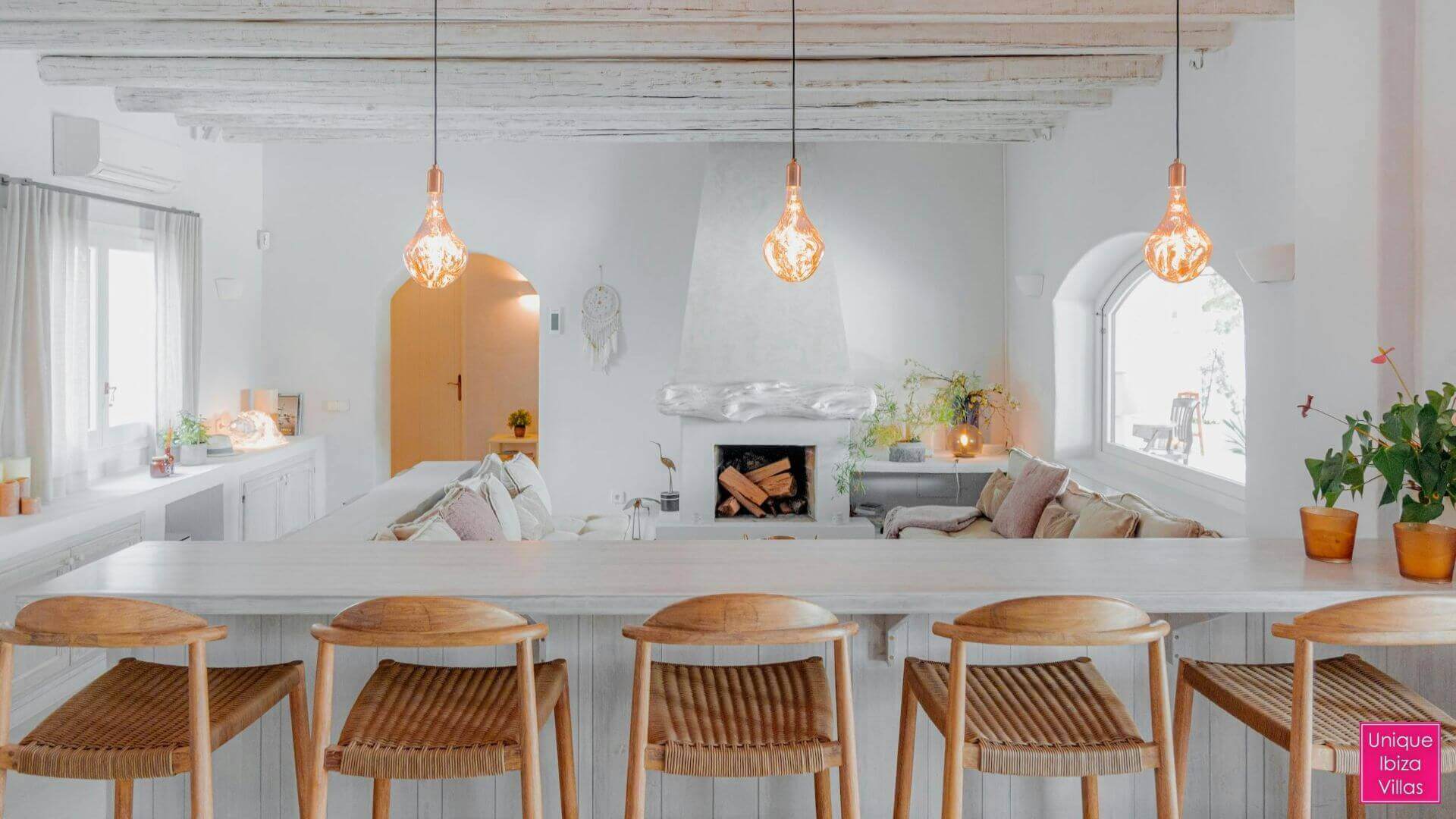  CAN DESTINO DELUXE - 6 Bedrooms - Roca Llisa 
