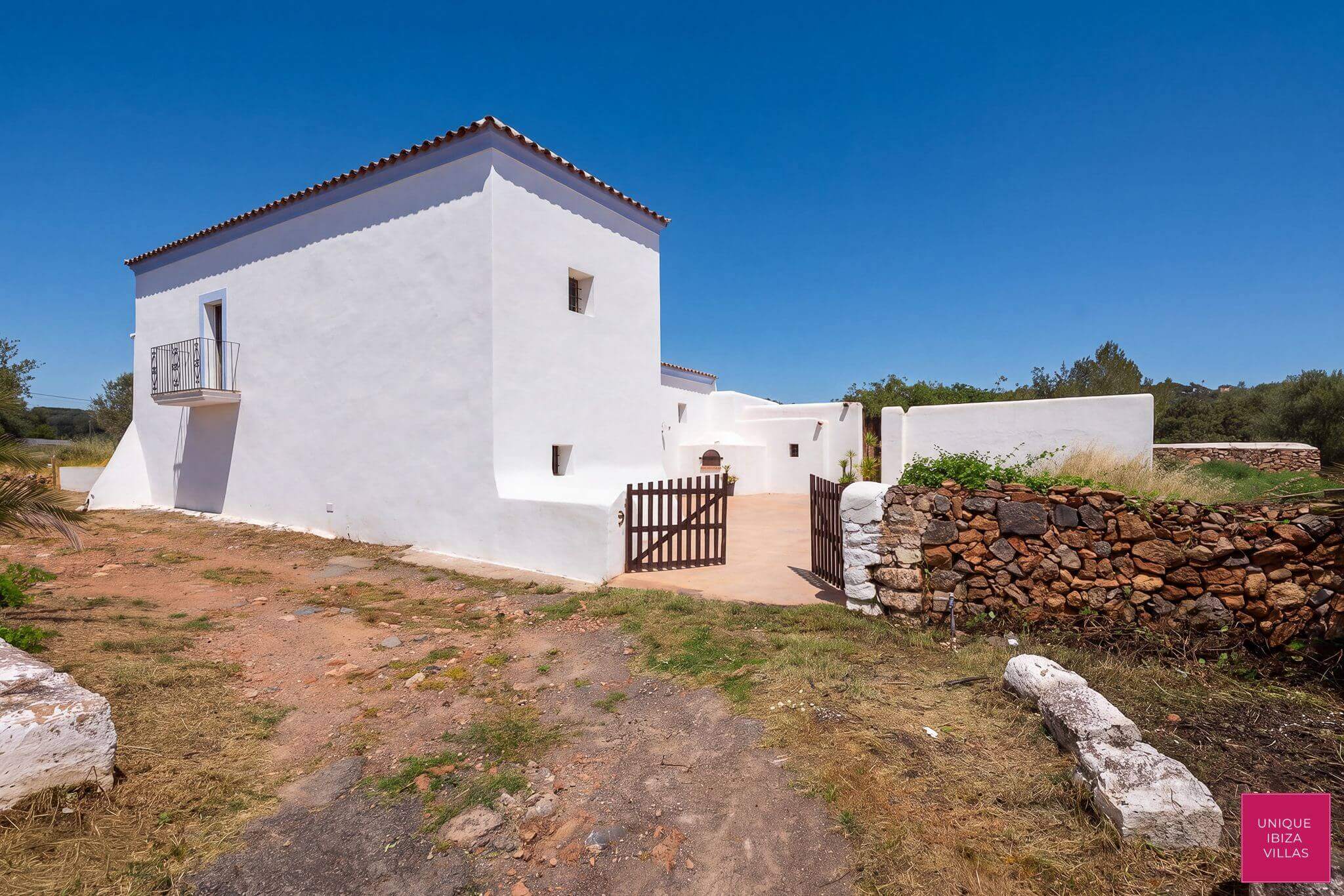  - VILLA CAN MARSCOCH - 5 Bedrooms - Near Ibiza Town 