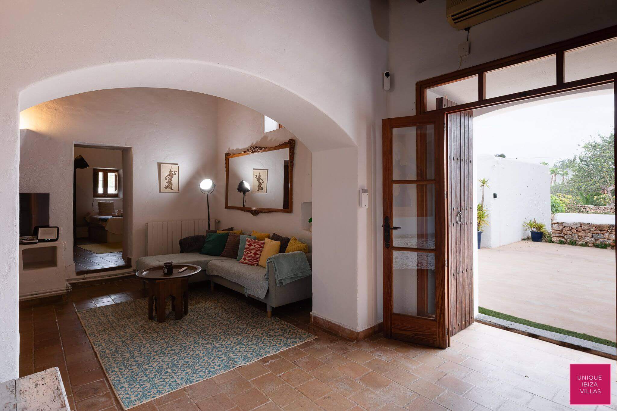  - VILLA CAN MARSCOCH - 5 Bedrooms - Near Ibiza Town 