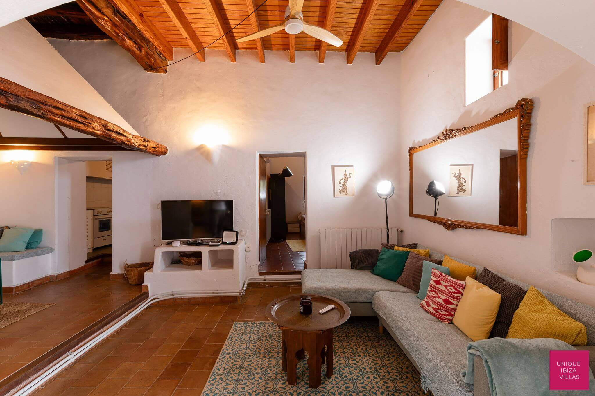  - VILLA CAN MARSCOCH - 5 Bedrooms - Near Ibiza Town 