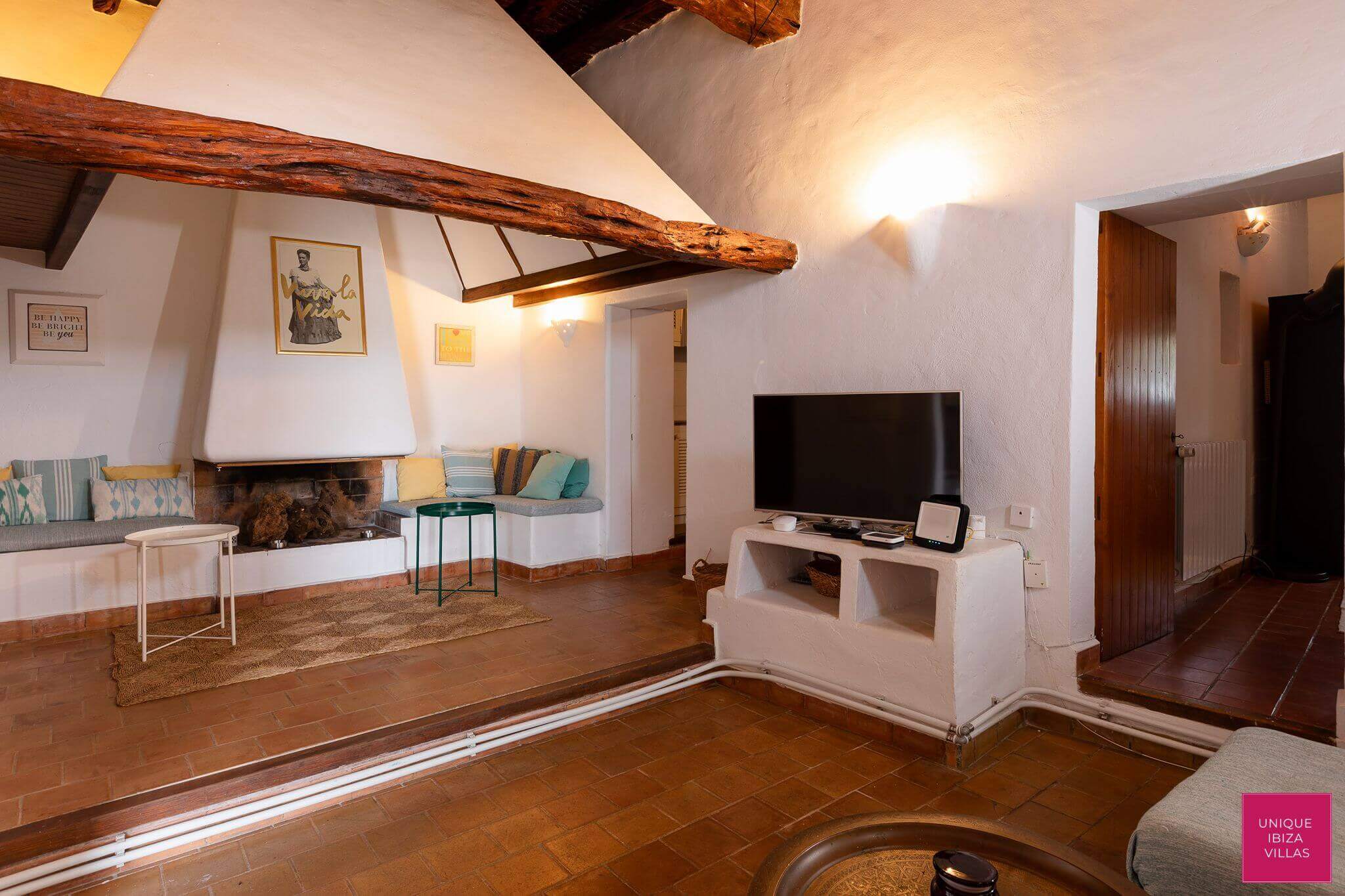  - VILLA CAN MARSCOCH - 5 Bedrooms - Near Ibiza Town 
