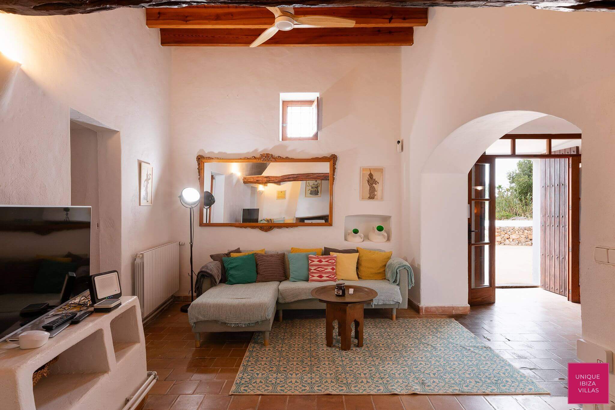  - VILLA CAN MARSCOCH - 5 Bedrooms - Near Ibiza Town 