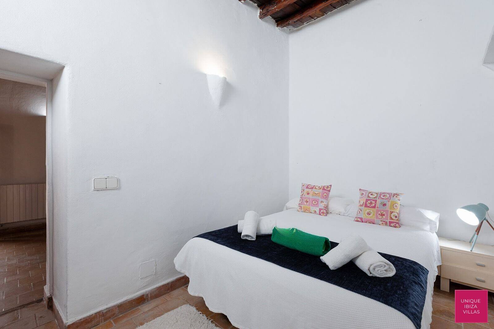  - VILLA CAN MARSCOCH - 5 Bedrooms - Near Ibiza Town 
