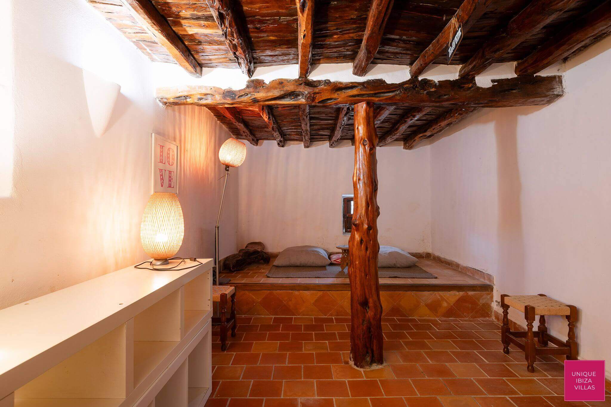  - VILLA CAN MARSCOCH - 5 Bedrooms - Near Ibiza Town 
