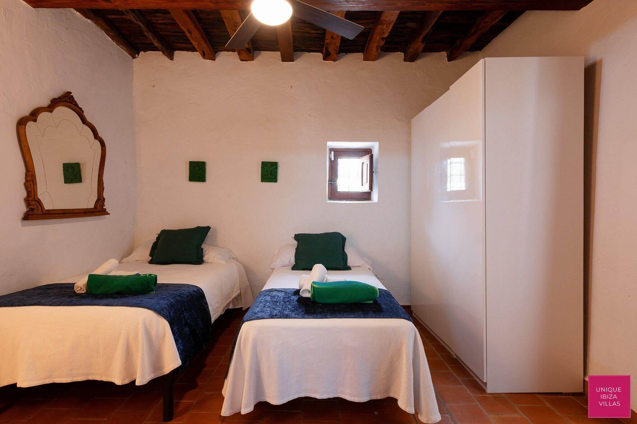  - VILLA CAN MARSCOCH - 5 Bedrooms - Near Ibiza Town 