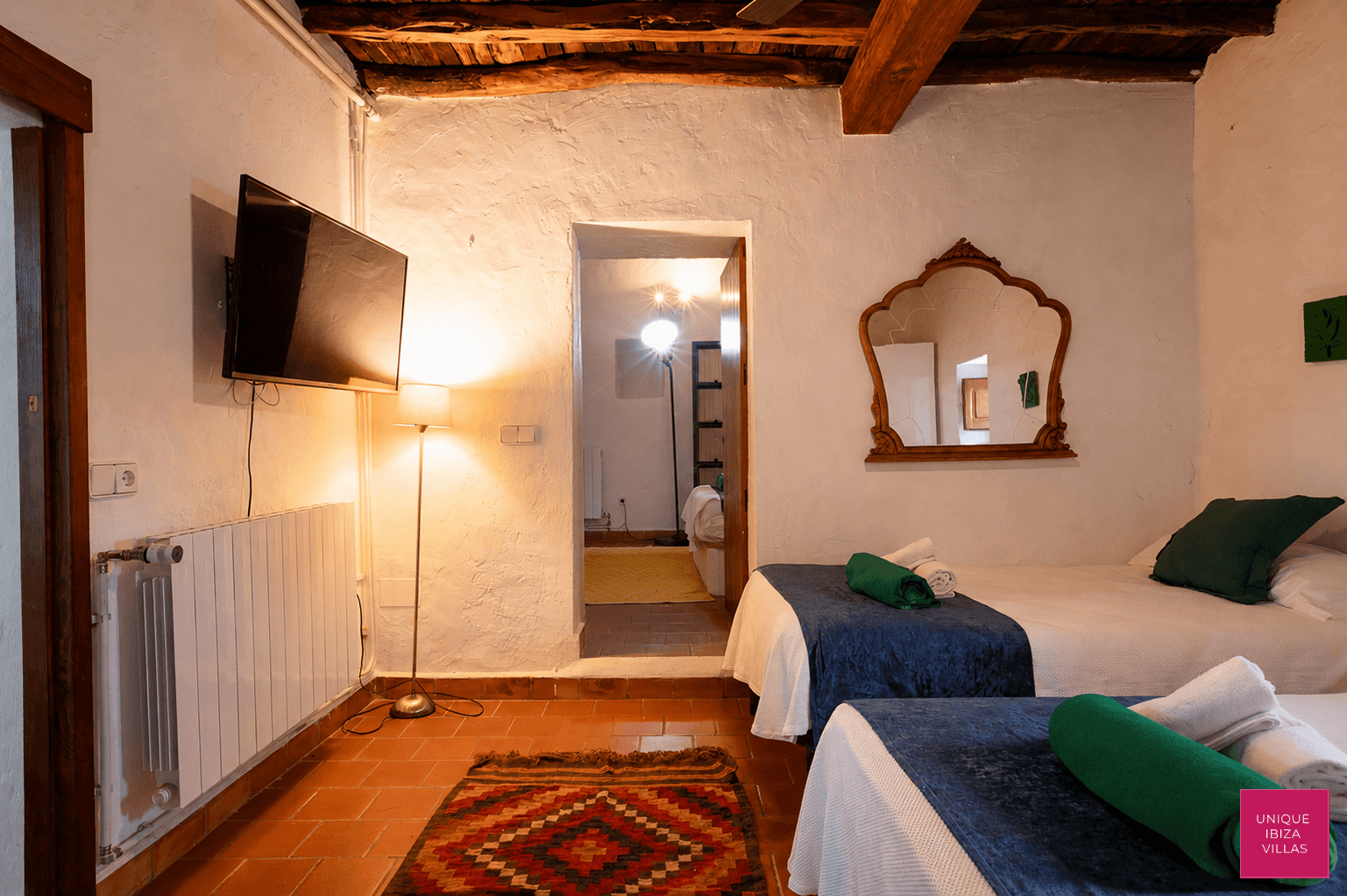  - VILLA CAN MARSCOCH - 5 Bedrooms - Near Ibiza Town 