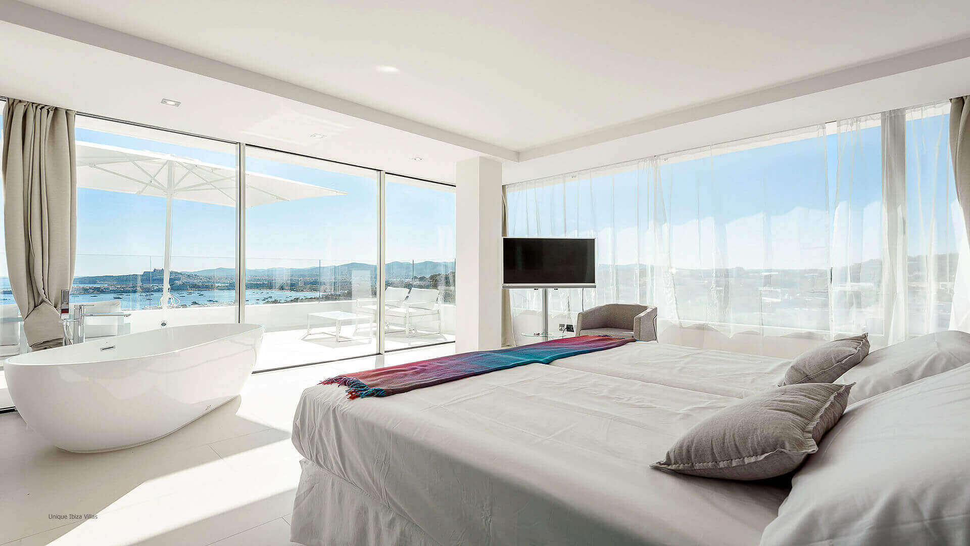 VILLA TRIPLE X - 4 Bedrooms - Can Pep Simo/Talamanca