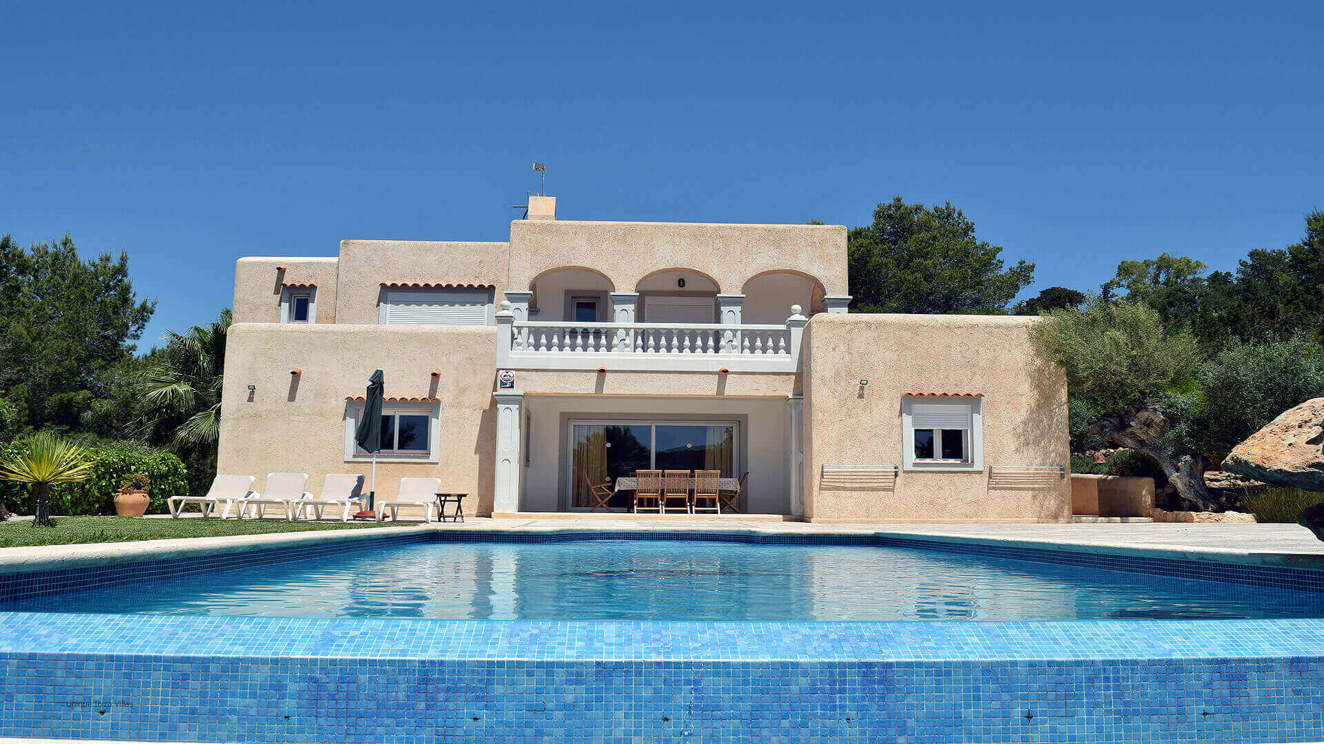 VILLA COQUETA - 4 Bedrooms - Between San Jose/Ibiza Town