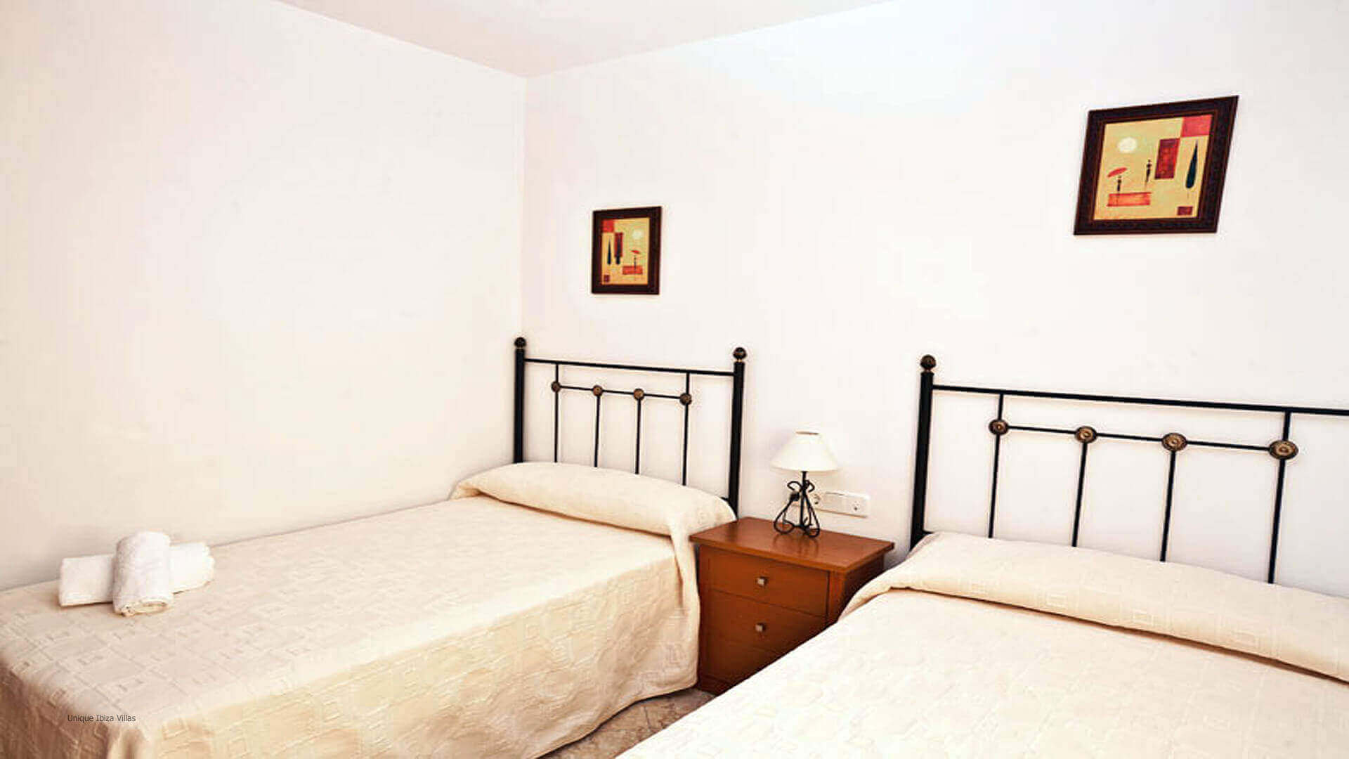 VILLA COQUETA - 4 Bedrooms - Between San Jose/Ibiza Town
