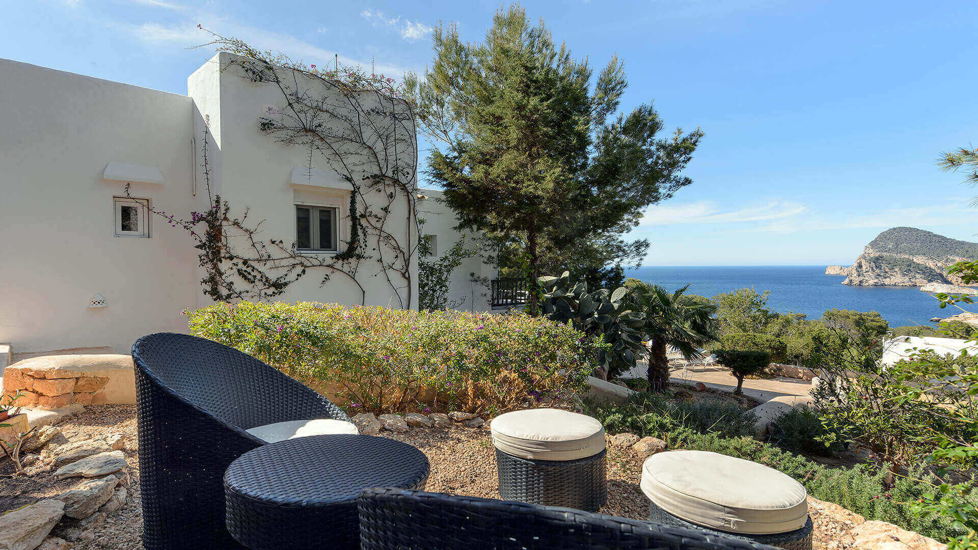 VILLA SALADA - 3 Bedrooms - Cala Salada/Punta Galera (Sunsets)