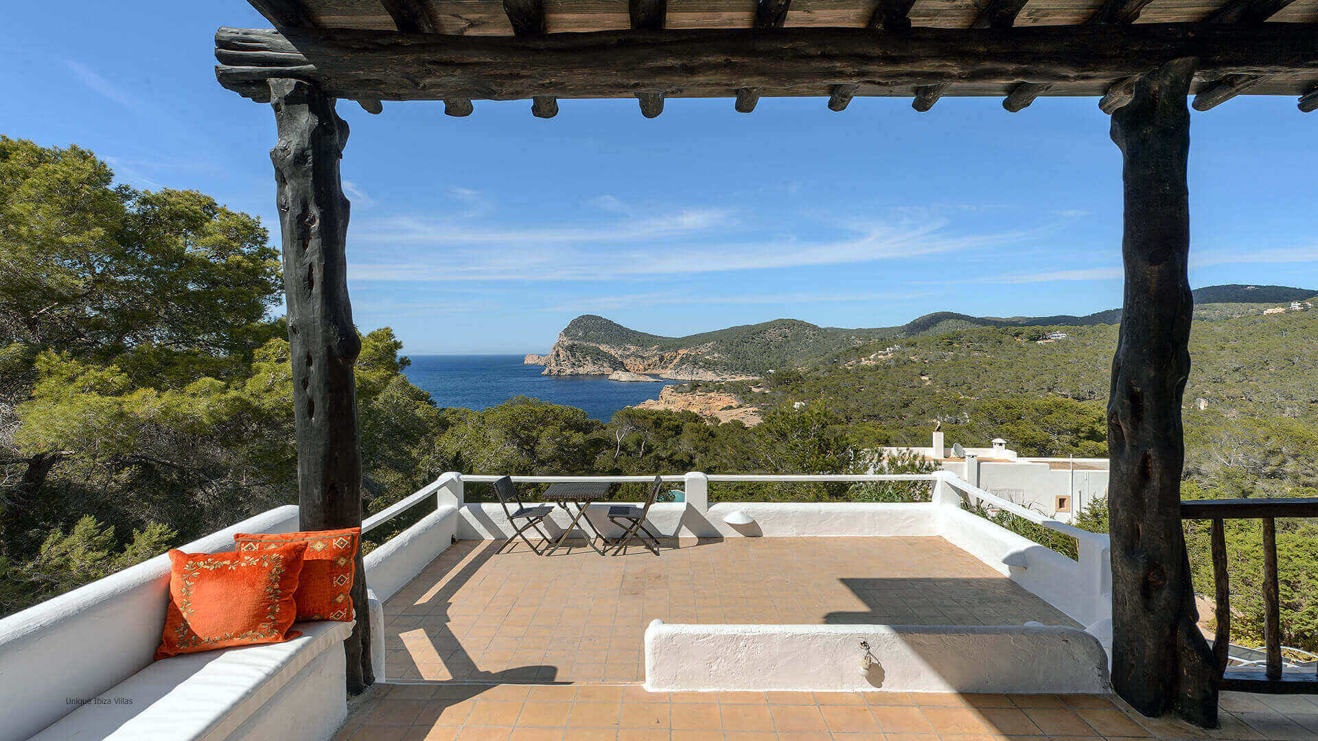 VILLA SALADA - 3 Bedrooms - Cala Salada/Punta Galera (Sunsets)