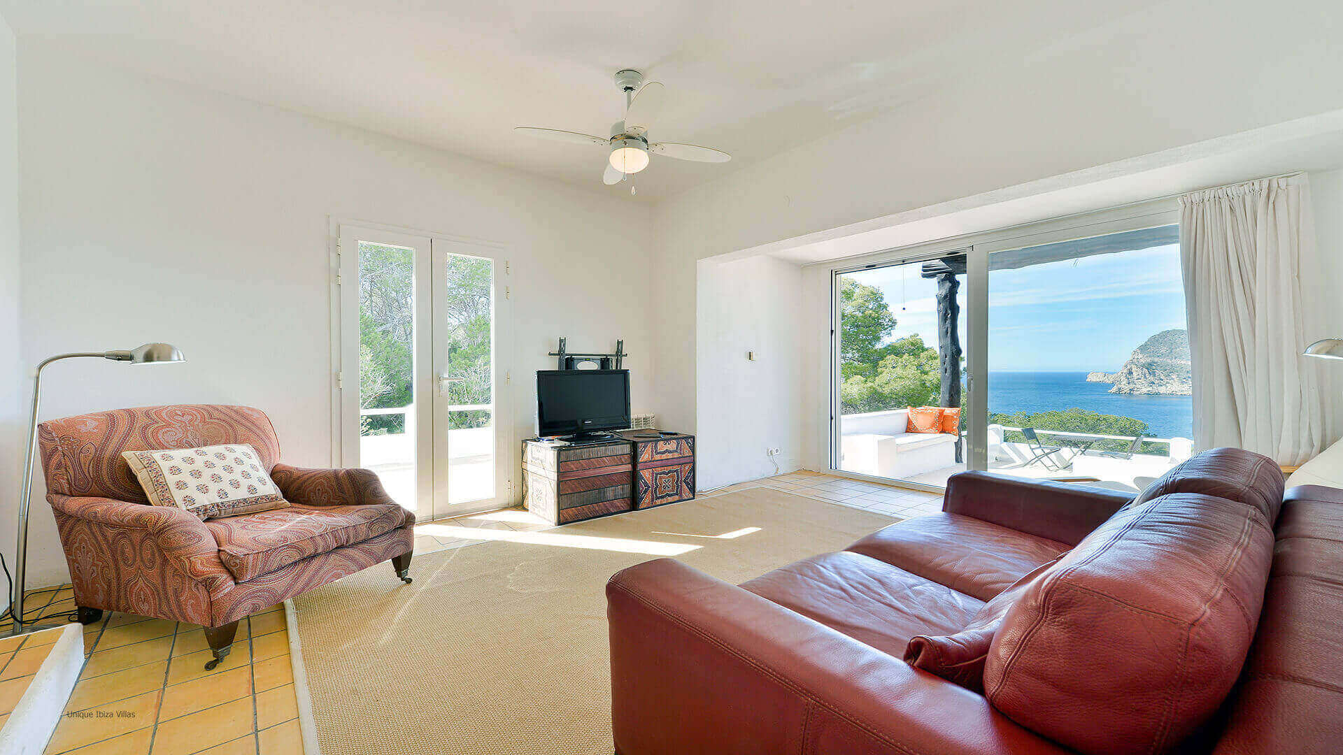 VILLA SALADA - 3 Bedrooms - Cala Salada/Punta Galera (Sunsets)