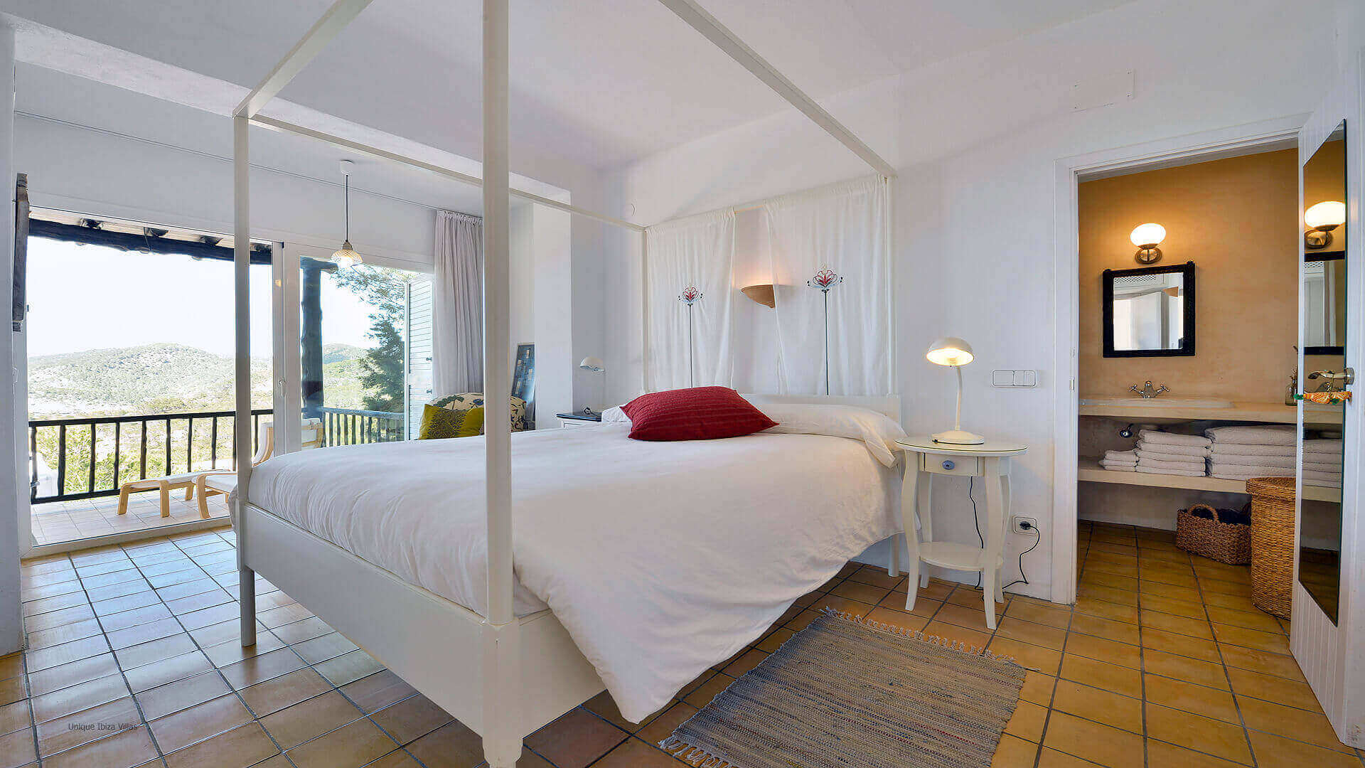 VILLA SALADA - 3 Bedrooms - Cala Salada/Punta Galera (Sunsets)
