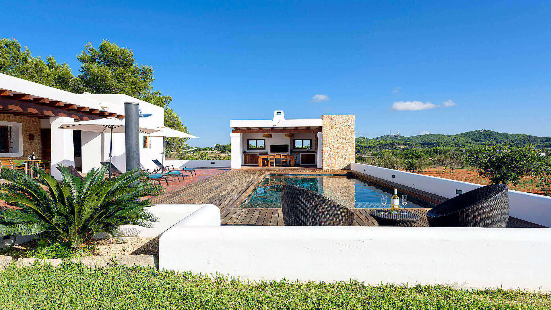 VILLA DALT S'ERA - 3 Bedrooms - Santa Gertrudis (Rural)