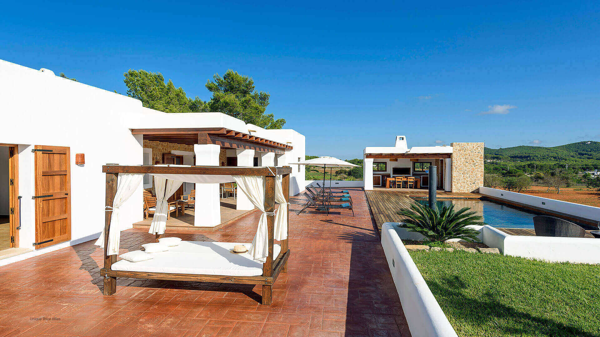 VILLA DALT S'ERA - 3 Bedrooms - Santa Gertrudis (Rural)