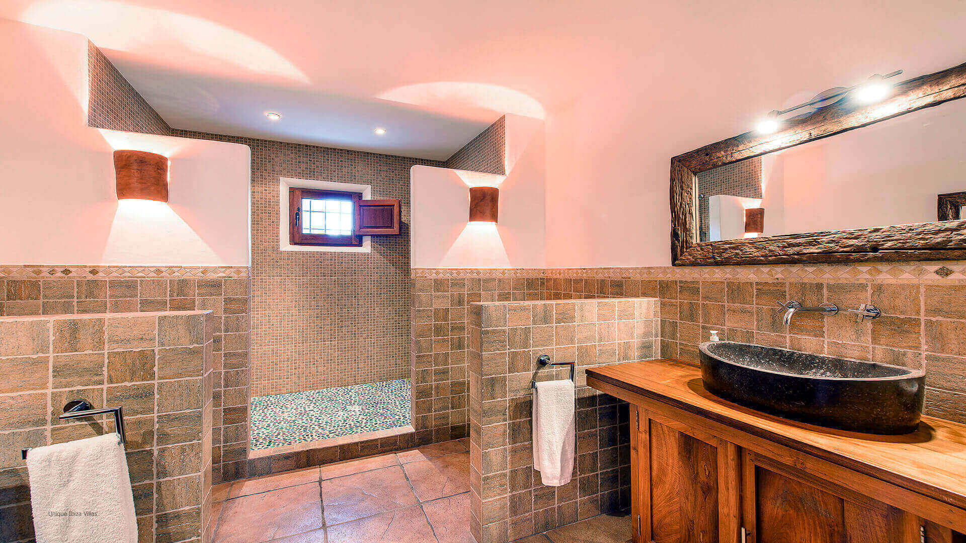 VILLA DALT S'ERA - 3 Bedrooms - Santa Gertrudis (Rural)